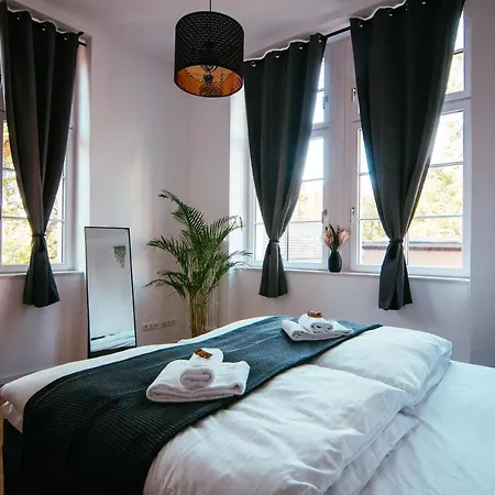 Oasis Appart - Wohnen Im Koenigspark - Elbhang Dresden - Grosse Terrasse - Netflix - Tg Exterior photo