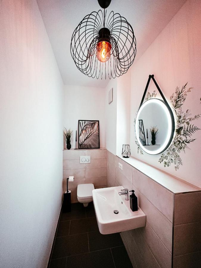 Apartment Oasis - Wohnen Im Koenigspark - Elbhang - Grosse Terrasse - Netflix - Tg